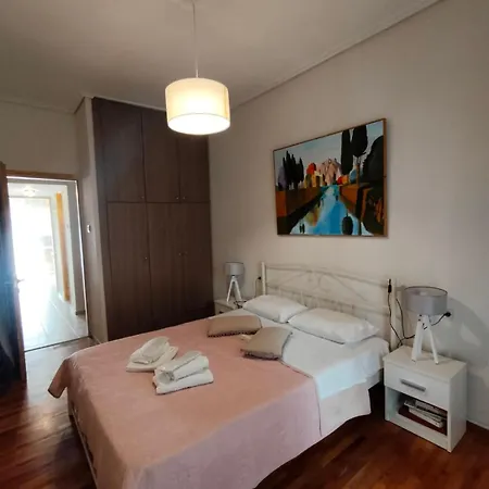 Elegant Central In Volos