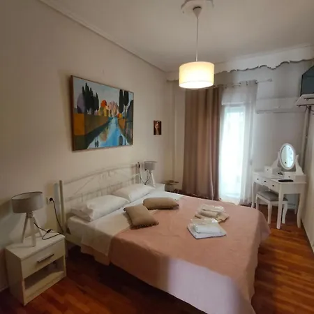 Elegant Central In * Volos